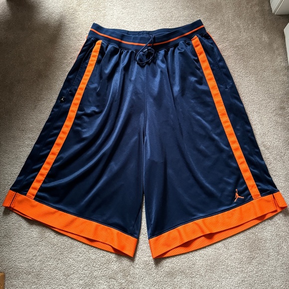 Jordan Basketball Shorts (3XL) - Picture 3 of 5